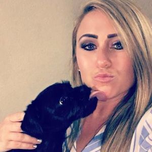 Meet your Posher, Georgiana